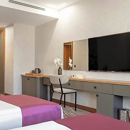 Hotel Lilium &